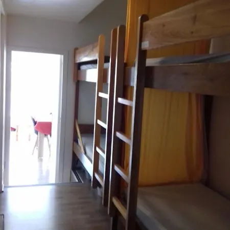Appartement Gourette Euroneige Pied De Piste - 6 Personnes *